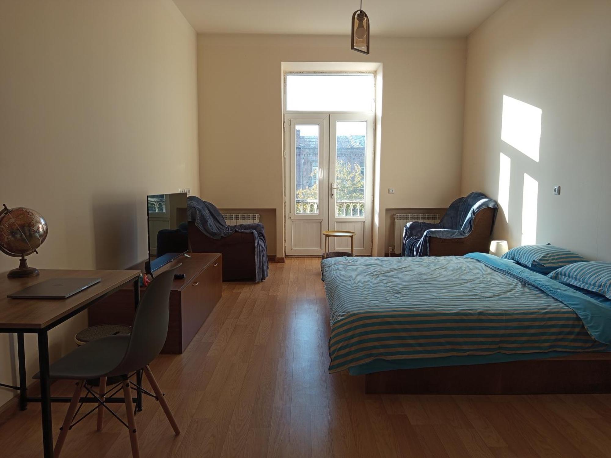 Living Spaces - Guesthouse Erévan Extérieur photo
